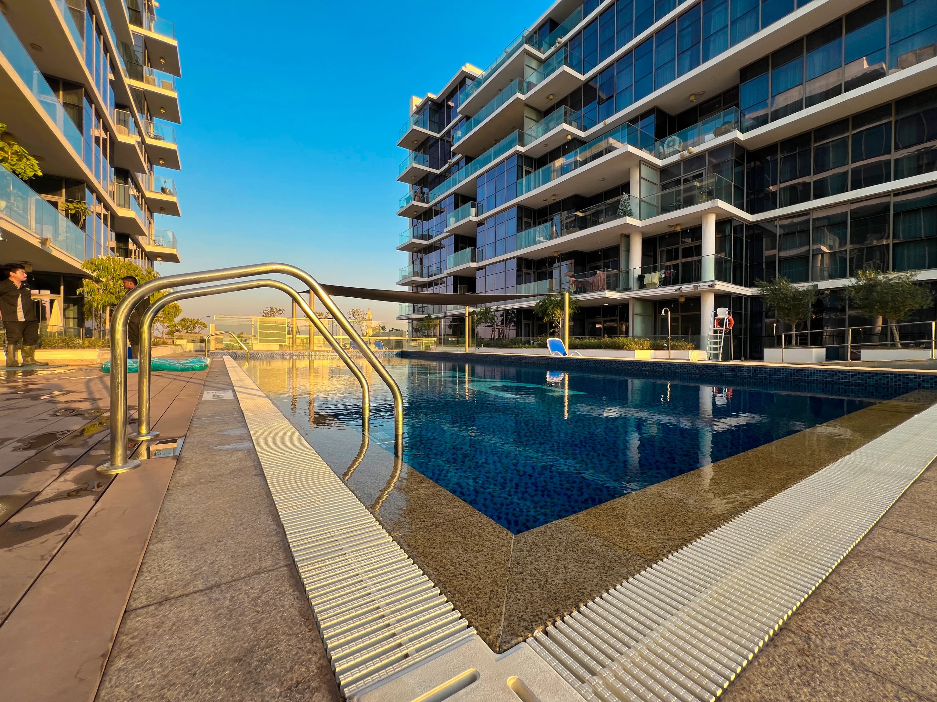 Golf veduta damac ready to move in  hills big layout-same-floor-gym-pool - Additional Image