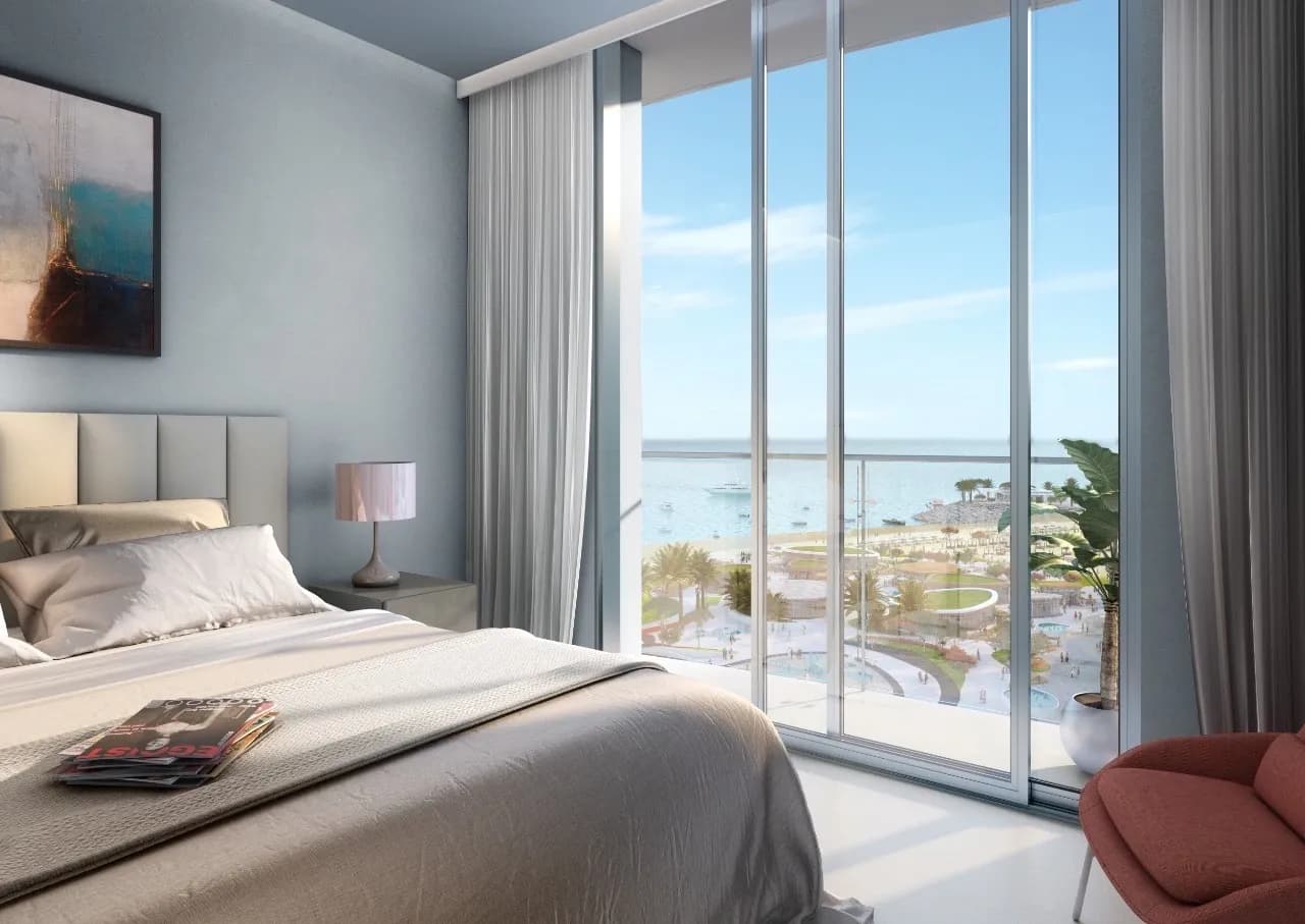 Bay Residences - Mid Floor - Additional Image
